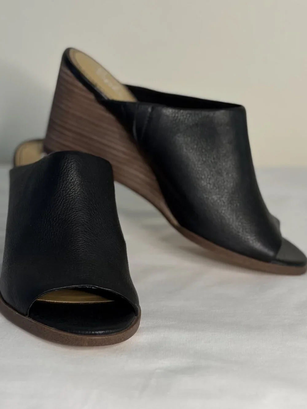 Splendid Fenwick Wedge Sandal size 7 1/2